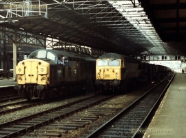 © English Electric Growl / Neil Dimmer