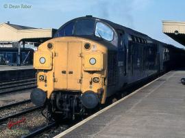 © English Electric Growl / Dean Tabor