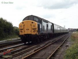 © English Electric Growl / Dean Tabor