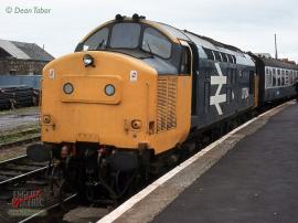 © English Electric Growl / Dean Tabor