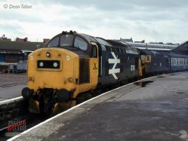 © English Electric Growl / Dean Tabor