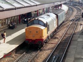 © English Electric Growl / Dean Tabor