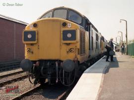 © English Electric Growl / Dean Tabor