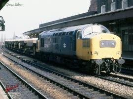 © English Electric Growl / Dean Tabor