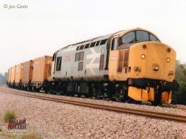 &copy; English Electric Growl&nbsp;/&nbsp;Jon Gavin