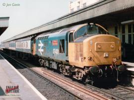 &copy; English Electric Growl&nbsp;/&nbsp;Jon Gavin