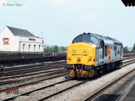 © English Electric Growl / Dean Tabor