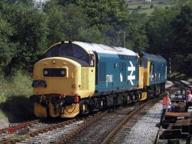 &copy; English Electric Growl&nbsp;/&nbsp;Mark Allatt