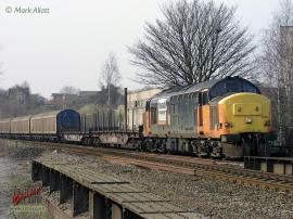 &copy; English Electric Growl&nbsp;/&nbsp;Mark Allatt