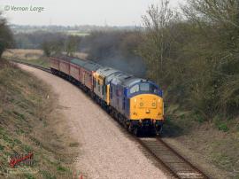 &copy; English Electric Growl&nbsp;/&nbsp;Vernon Large