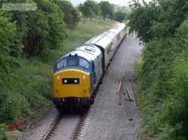 &copy; English Electric Growl&nbsp;/&nbsp;Vernon Large