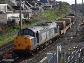 &copy; English Electric Growl&nbsp;/&nbsp;Thomas Dumelow