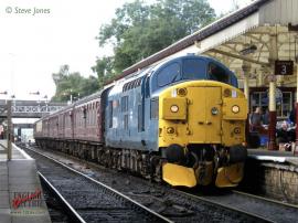 © English Electric Growl / Steve Jones