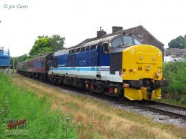 &copy; English Electric Growl&nbsp;/&nbsp;Jon Gavin