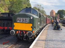 © English Electric Growl / Jon Gavin